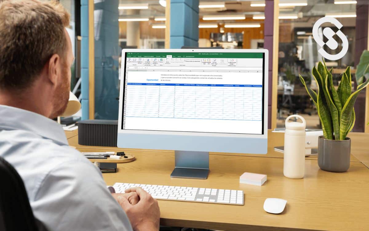 Cómo hacer un CRM en Excel en 6 pasos plantilla